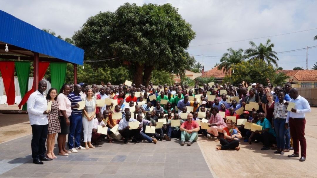 Guiné-Bissau: FEC entrega 220 certificados a formadores