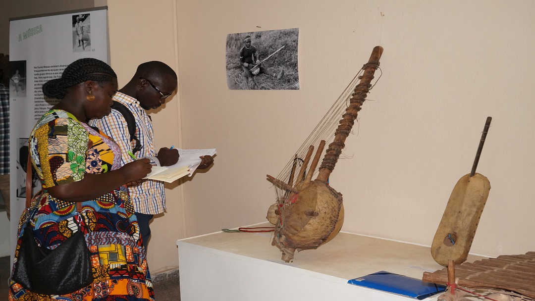 Alunos da Formação Contínua visitam Museu Etnográfico de Bissau