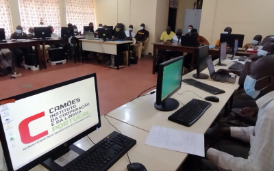 FEC lança Curso de Complemento de Formação em Educação