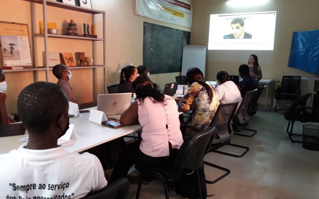 Colaboradores da Caritas Guiné-Bissau participam em formação sobre comunicação